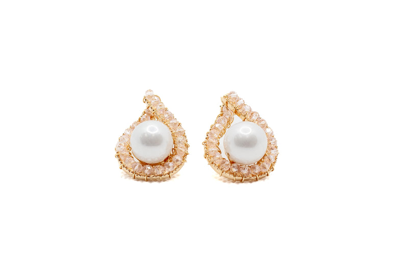 Eggnest of the Pearl Earrings