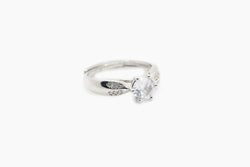 Zircon Luxury Ring