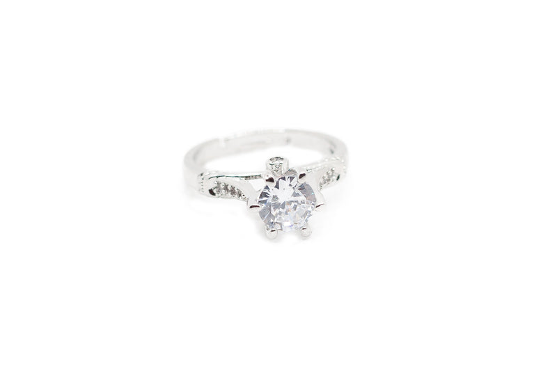 Zircon Elegant Ring