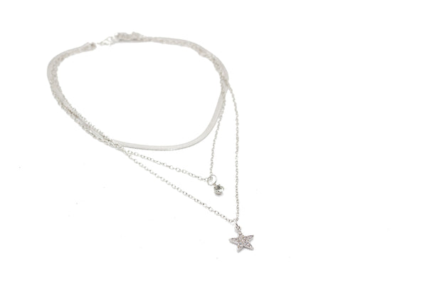 Multilayer Oxidized Diamond Star Necklace